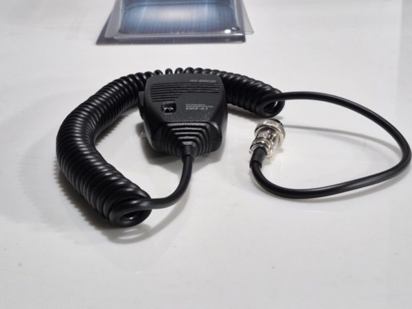 Alinco EMS-61 Dynamic Hand Microphone 8-Pin. - Image 2