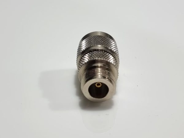 Pasternack PE-9311 In-Line RF Adaptor - Image 2