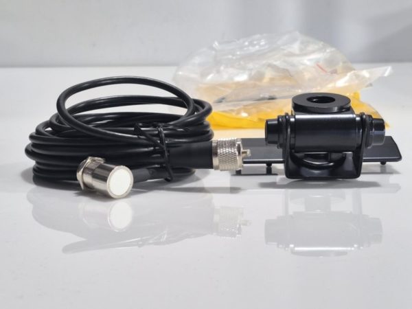 Nagoya RB-400 Adjustable Trunk Mounting KIT.