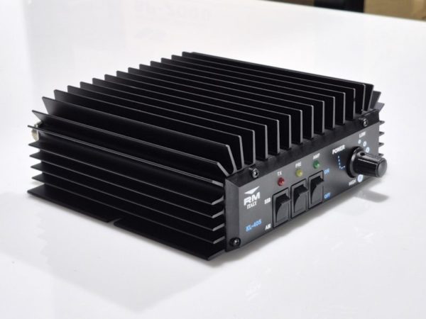 RM Italy KL-405 HF Linear Amplifier - Image 3