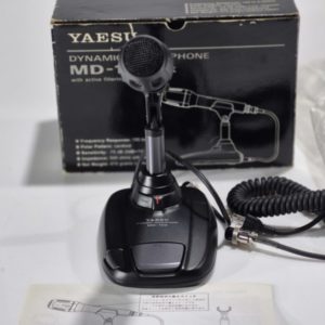 Yaesu MD-100A8X Dynamic Desktop Microphone