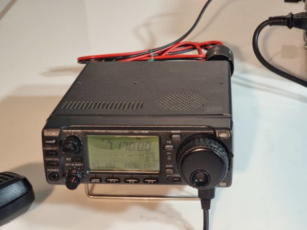 Icom IC-706 HF/VHF All Mode Transceiver - Image 10