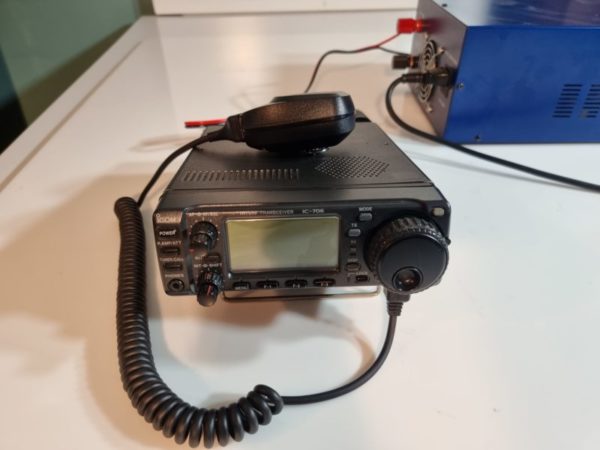 Icom IC-706 HF/VHF All Mode Transceiver - Image 8