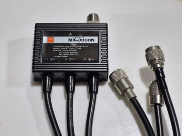 Diamond MX-3000 Antenna Triplexer. - Image 2