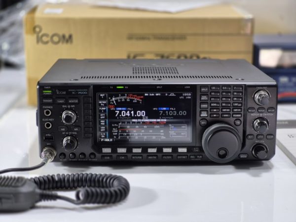 Icom IC-7600 HF All Mode Transceiver
