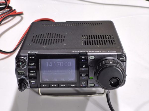 Icom IC-7000 HF/VHF/UHF All Mode Transceiver - Image 6