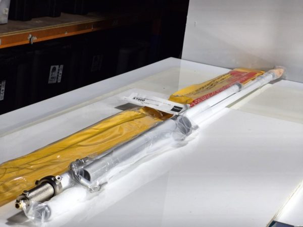 Diamond X-7000N High Gain 2/70/23cm Base Vertical Antenna - Image 4