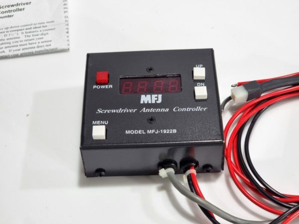 MFJ-1922B Screwdriver Antenna Digital Controller - Image 3
