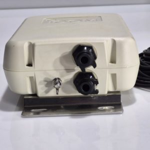 Icom AH-4 HF Automatic Antenna Tuner