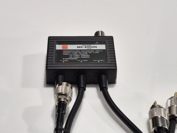 Diamond MX-2000N Antenna Triplexer. - Image 2