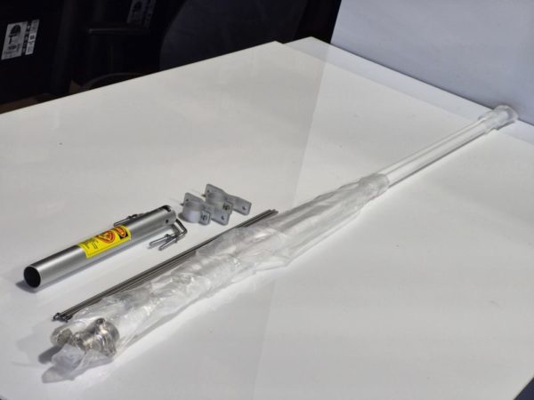 Diamond F-22A Mono Band 2m Base Vertical Antenna. - Image 2