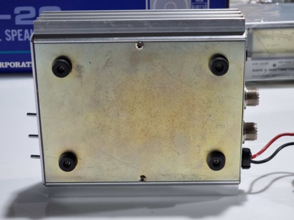 Tokyo High Power HL-62V Mobile Linear Amplifier - Image 2