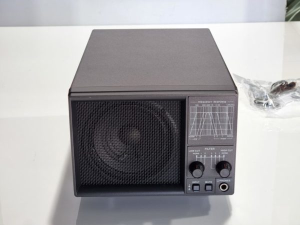Yaesu SP-2000 External Desktop Speaker - Image 3