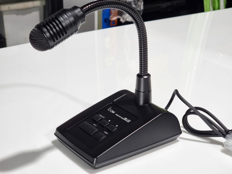 ICOM SM-50 Dynamic Desktop Microphone - Image 3